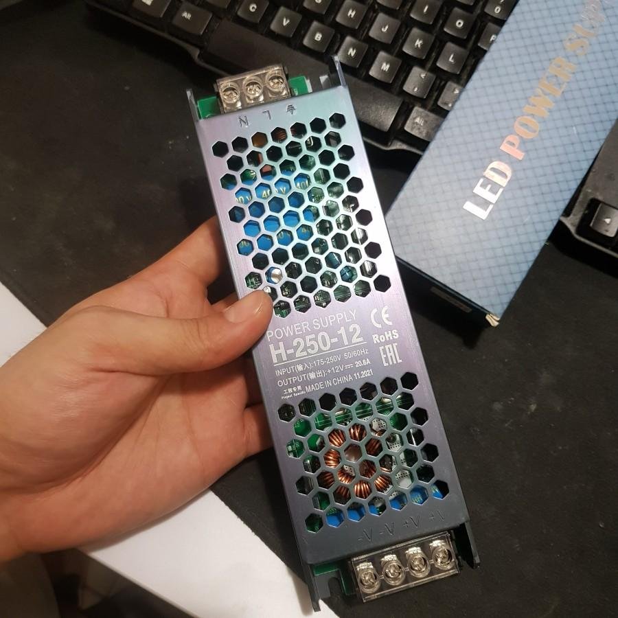 Power Supply Adaptor TEMA 12V 20.8A ampere Switching Led 250watt TOP Q